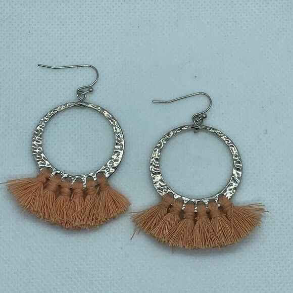 💛 Silver Pink Tassel Costume Hook Earrings - Picture 2 of 4